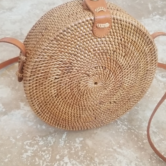 Straw Bag - Picture 1 of 4